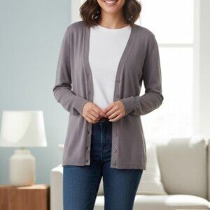 New York & Company Gray V-Neck Long Sleeve Button Down Cardigan Small Sweater